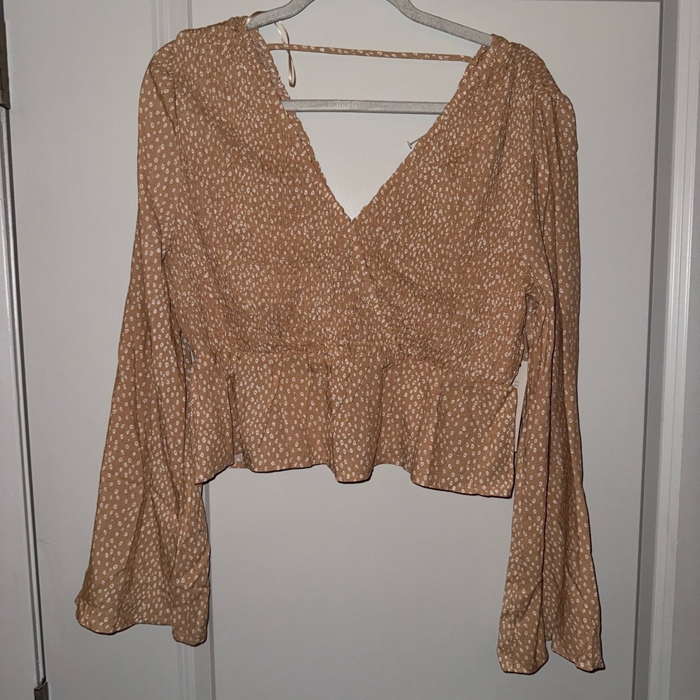 URBAN Romantics Tan Bell Sleeve Crop Blouse